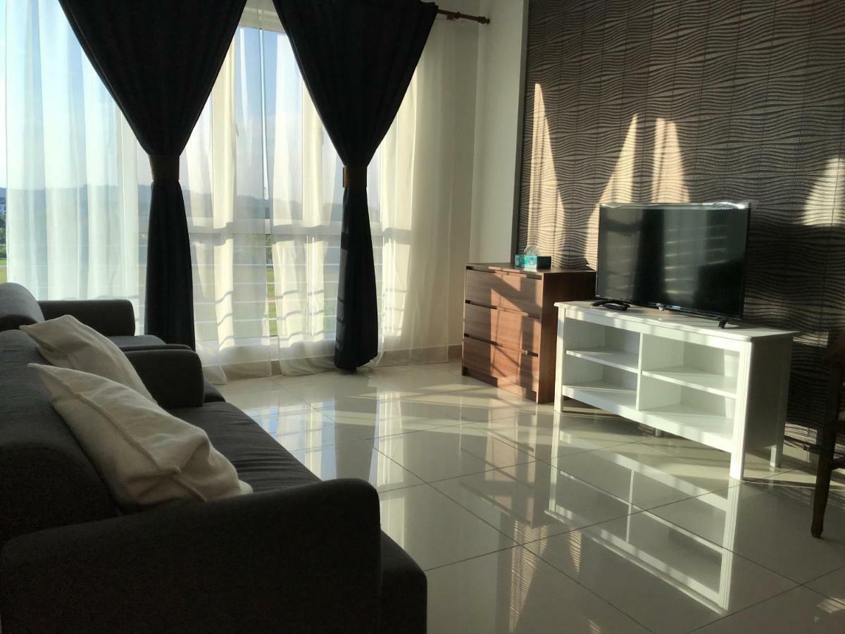 Homestay De Putra Kajang Exterior foto